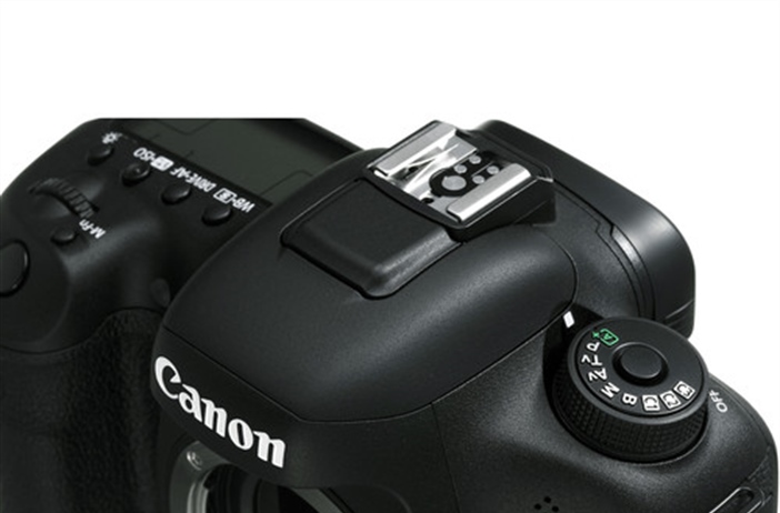 New Rumor: 90D and 7D Mark III to merge as one DSLR