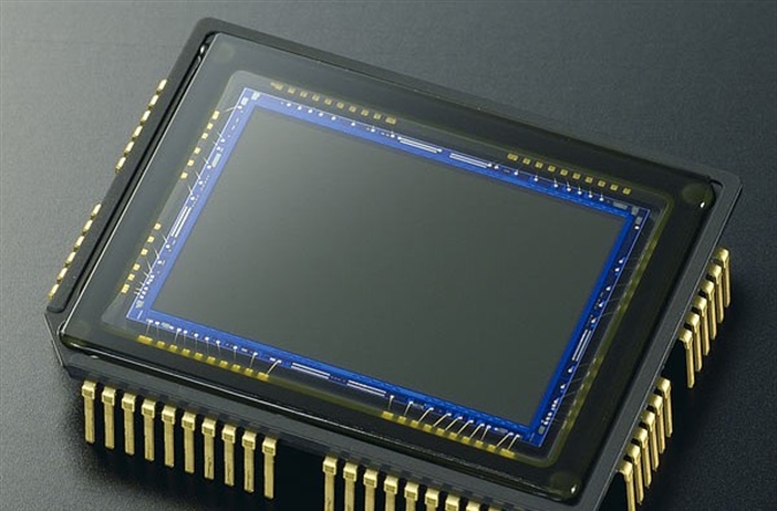 More sensor talk: Maybe a 32.5MP APS-C sensor is coming now