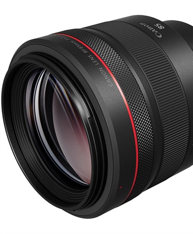 Rumor: Three RF prime lenses coming in early 2020