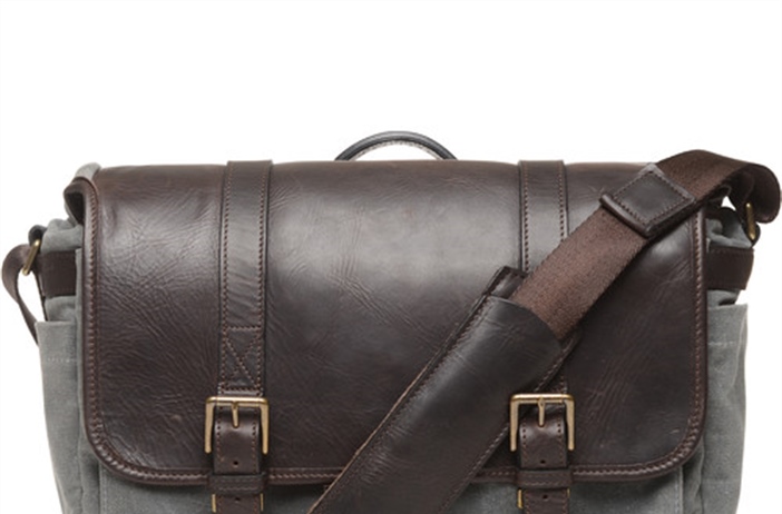 Deal: ONA 50/50 Brixton Camera/Laptop Messenger Bag