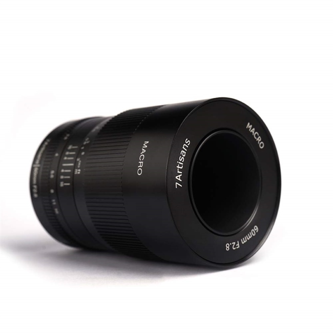 7artisans 60mm F2.8 for the EOS M has been released.