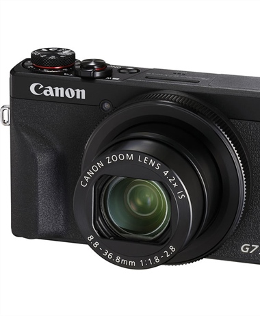 Preorder the new G5X Mark II or the G7X Mark III Powershots