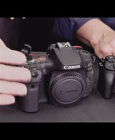 Video discussing latest Canon releases