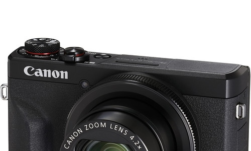 Canon announces firmware update to the G7X Mark III