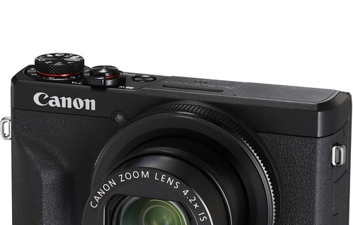 Canon announces firmware update to the G7X Mark III