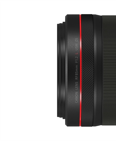 Leaked images of the upcoming Canon RF 70-200 F2.8L IS USM and Canon RF...