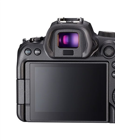 First images of the EOS R6 appear