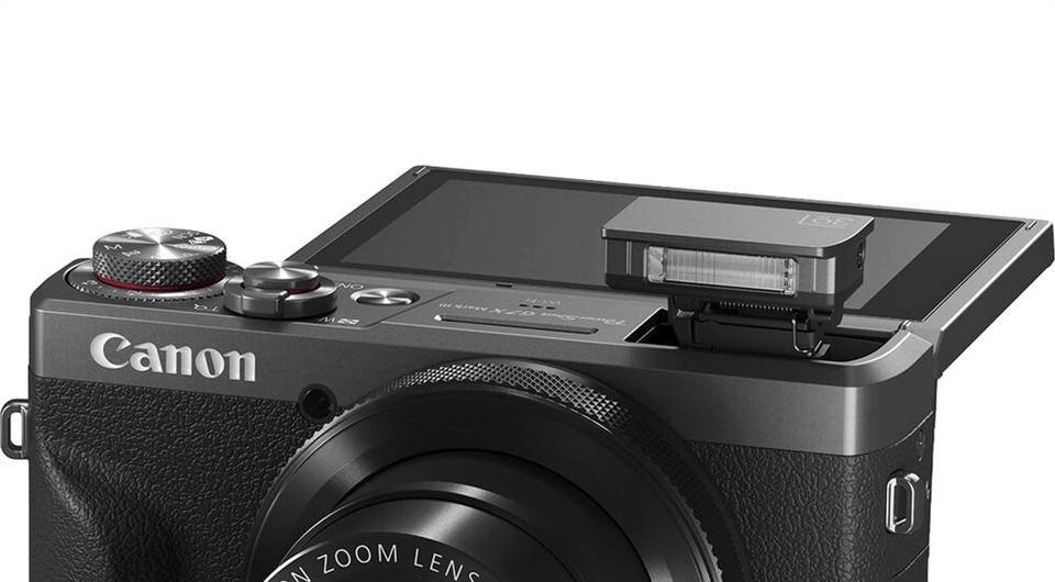 Canon Celebrates the 30th PowerShot Anniversary with a limited edition...
