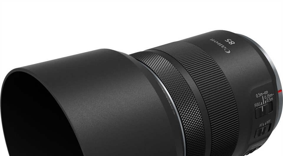A Modern 55mm f/1.8? Canon Patents New Batch of Consumer RF Primes