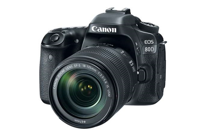 Canon registers 5 lenses