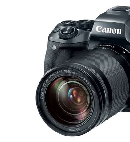 Trick or Treat: Don't miss out on this Canon M5 deal!