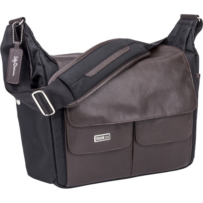 Deal of the Day: Lily Deanne Mezzo Premium-Quality Camera Bag